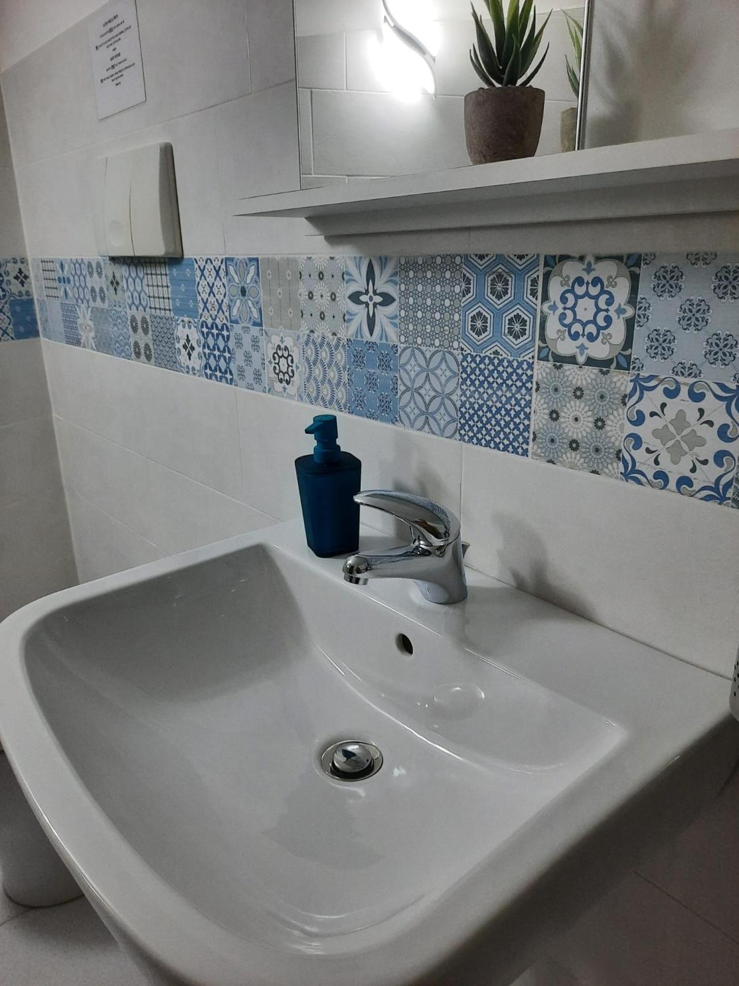 Torre Del Meridiano Casa Vacanze Centrale Termoli Eksteriør billede