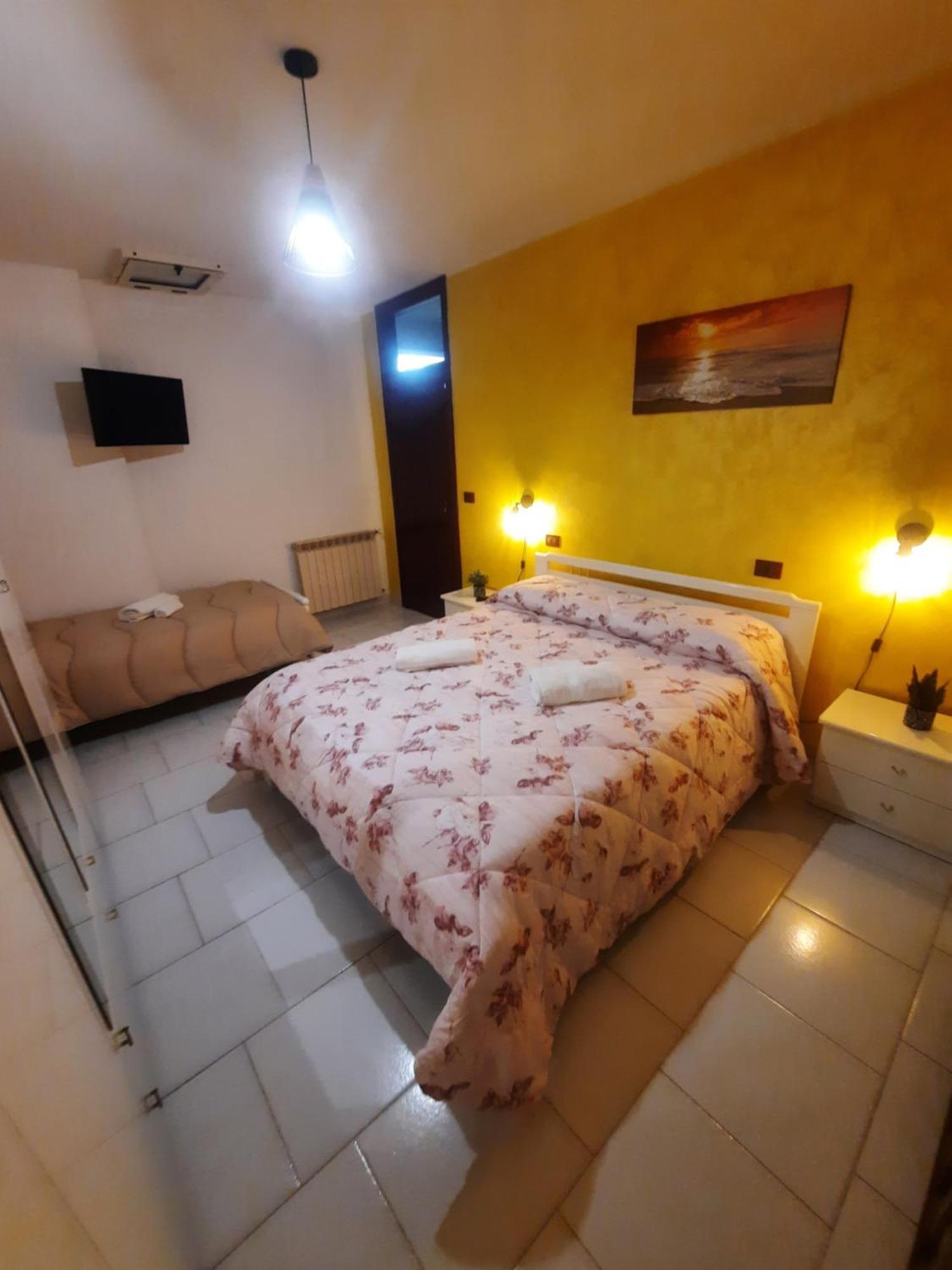 Torre Del Meridiano Casa Vacanze Centrale Termoli Eksteriør billede